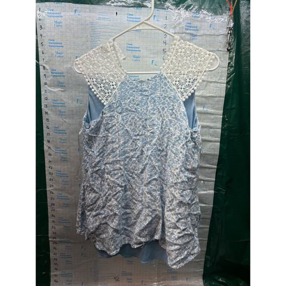 Three Pink Hearts Trixxi Women's Top, Lace, Blue & White, Size XS - Picture 2 of 5
